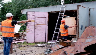 Демонтаж гаражей в Учалах, цена от 1750 руб. – услуги под ключ от 2Землекопа-Члы